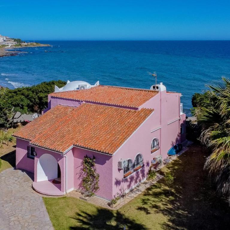 Cubo's Beachfront Villa Khayyam - Villa - 12