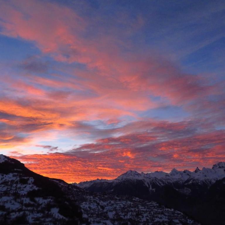 Sunny and spacious apartment in chalet Faigaux in Veysonnaz situated in quiet area with magnificent mountain views - Appartement 3 Chambres avec Vue sur la Montagne - 29