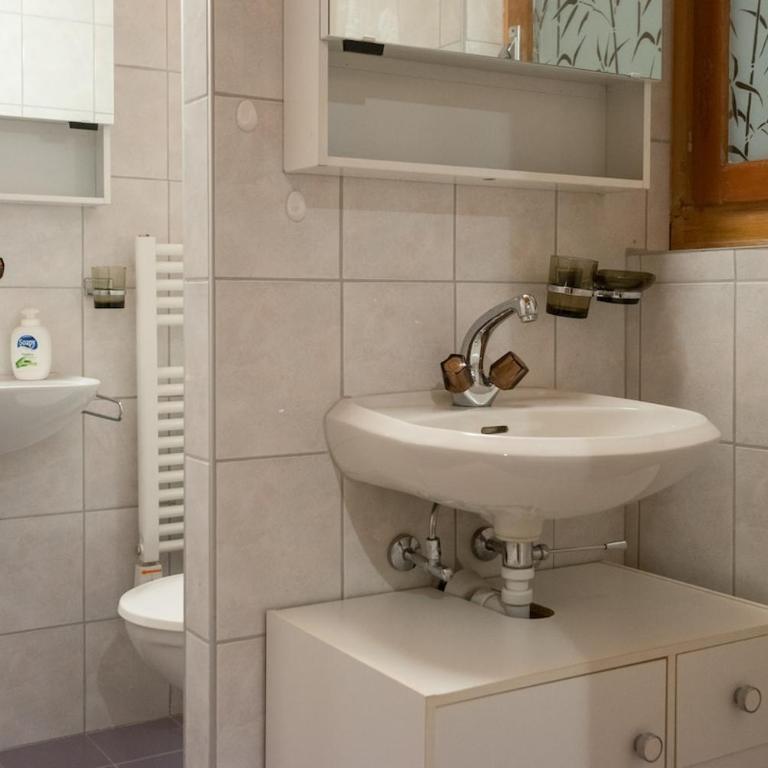 Sunny and spacious apartment in chalet Faigaux in Veysonnaz situated in quiet area with magnificent mountain views - Appartement 3 Chambres avec Vue sur la Montagne - 23