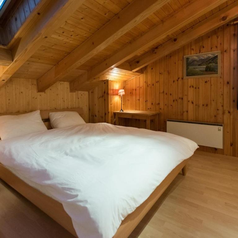 Sunny and spacious apartment in chalet Faigaux in Veysonnaz situated in quiet area with magnificent mountain views - Appartement 3 Chambres avec Vue sur la Montagne - 16