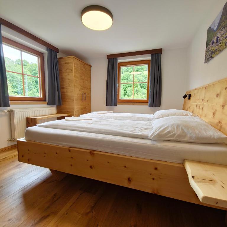 Landhotel Lacknerhof - Doppelzimmer mit Gartenblick - 3