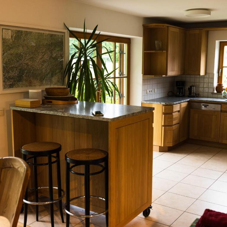 Haus Schwänli mit Kachelofen und Sauna - Haus mit 4 Schlafzimmern - 5