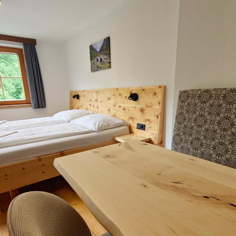 Landhotel Lacknerhof - Doppelzimmer mit Gartenblick - 2