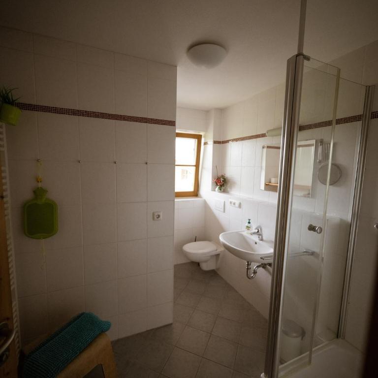 Haus Schwänli mit Kachelofen und Sauna - Haus mit 4 Schlafzimmern - 40