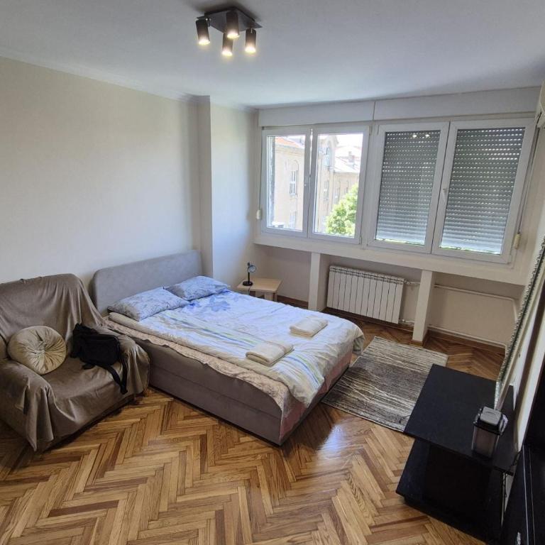 Sunny Lux Apartment Terazije - Two-Bedroom Apartment - 1