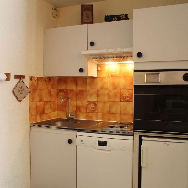 Studio cabine+coin nuit, 6 couchages, proche pistes et commerces à Vars - FR-1-330B-198 - Appartement - 5