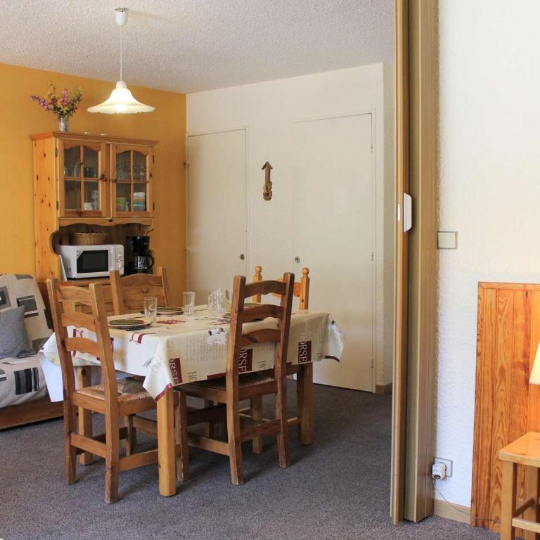 Studio cabine+coin nuit, 6 couchages, proche pistes et commerces à Vars - FR-1-330B-198 - Appartement - 11
