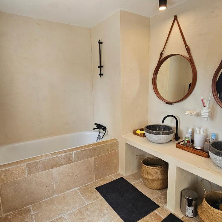 Villa Calou à Vaison - Maison 4 Chambres - 28