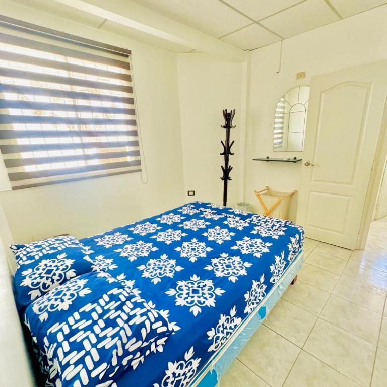 Casa vacacional con piscina y jacuzzi privado - Casa de 4 dormitorios - 12