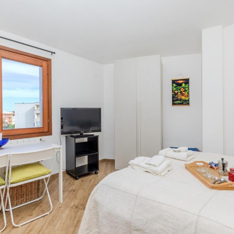 Matu House - centric room in Olbia- - Camera Matrimoniale con Bagno Privato - 14