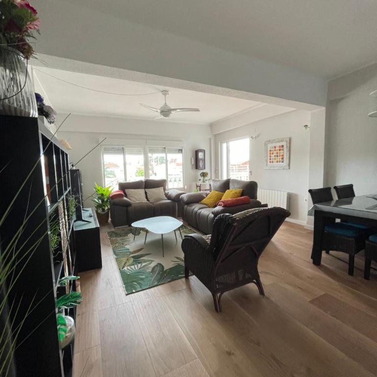 Vivienda vacacional Josver - Two-Bedroom House - 11