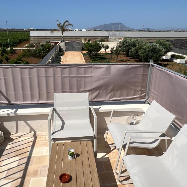 Nausicaa Guesthouse - Camera Matrimoniale con Bagno Privato - 5