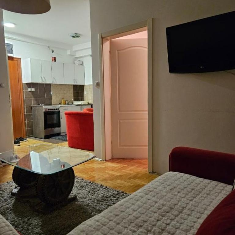 Šumadijska - Apartman sa 1 Spavaćom Sobom - 2