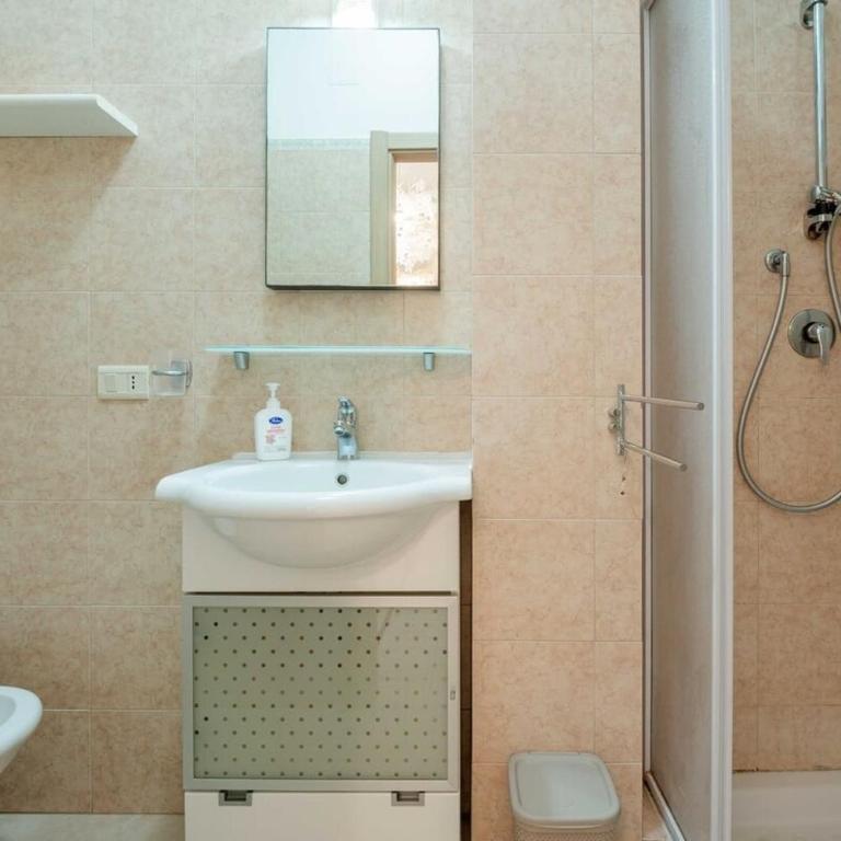 Casa Claudia - Appartamento con 2 Camere da Letto - 14