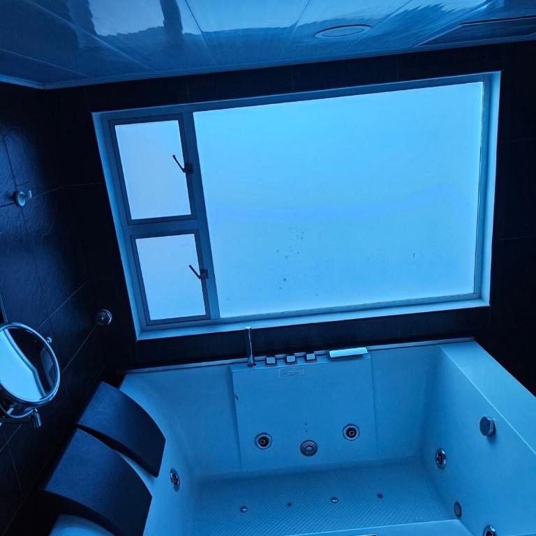 Casa de lujo en Bogotá, Jacuzzi, patio, BBQ - Apartamento - 96