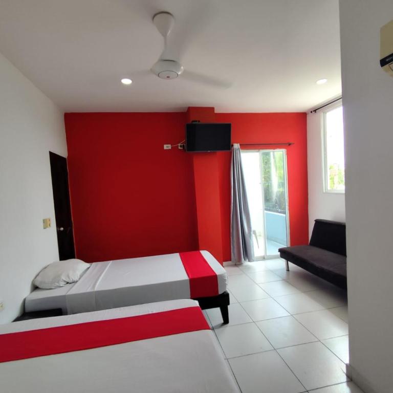 Hotel Madeleine Inn Sede Sur - Suite con balcón - 2