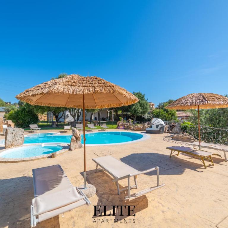Luxury Oasis Apt Pool & Jacuzzi - Villa - 8