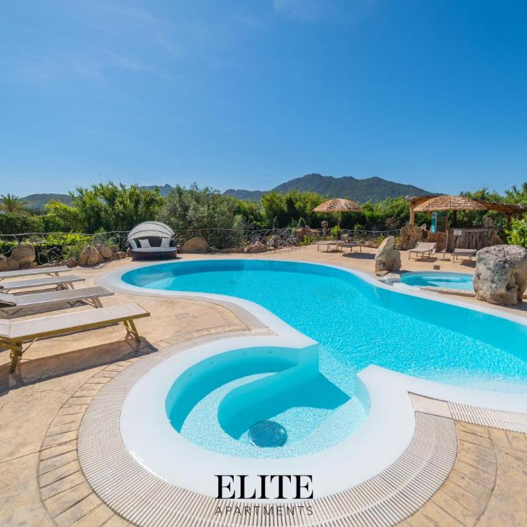 Luxury Oasis Apt Pool & Jacuzzi - Villa - 9