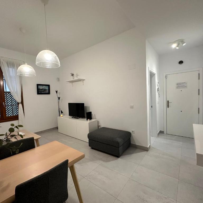 La Caleta - Apartamento de 2 dormitorios - 1