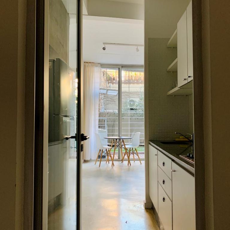 Beautiful apt with garden An oasis in the city - Apartamento de 1 dormitorio - 13