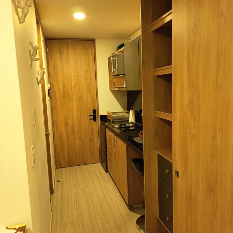 Loft moderno con piscina y turco - Apartamento de 1 dormitorio - 15