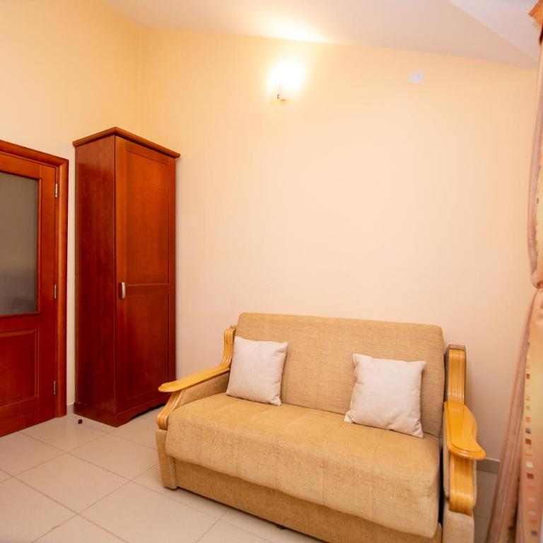 Apartmani Becici - Apartment with Terrace - 10