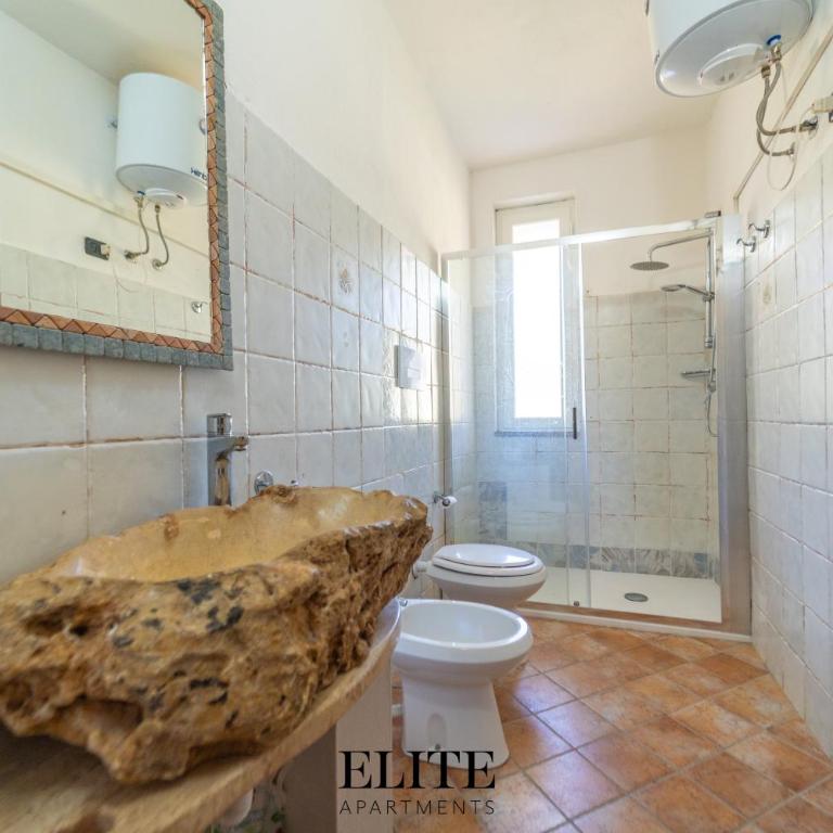 Luxury Oasis Apt Pool & Jacuzzi - Villa - 30