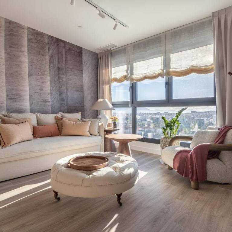 Malaga Skyline 1 Pool & Parking Free - Apartamento Deluxe - 1