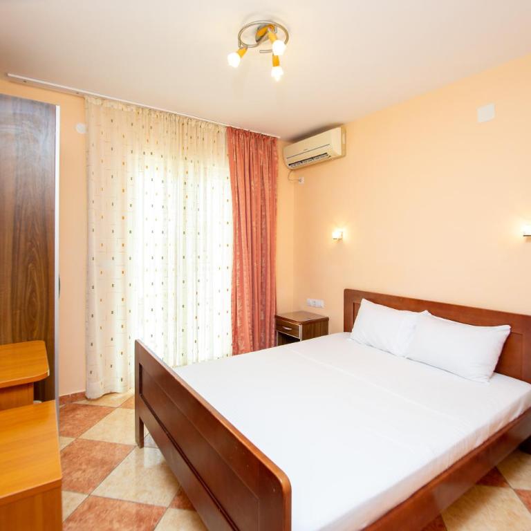 Apartmani Becici - Standard Apartment - 6