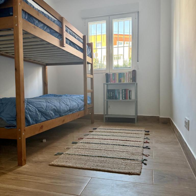 Fee4Me Bright and Central Flat - Two-Bedroom Apartment - 15