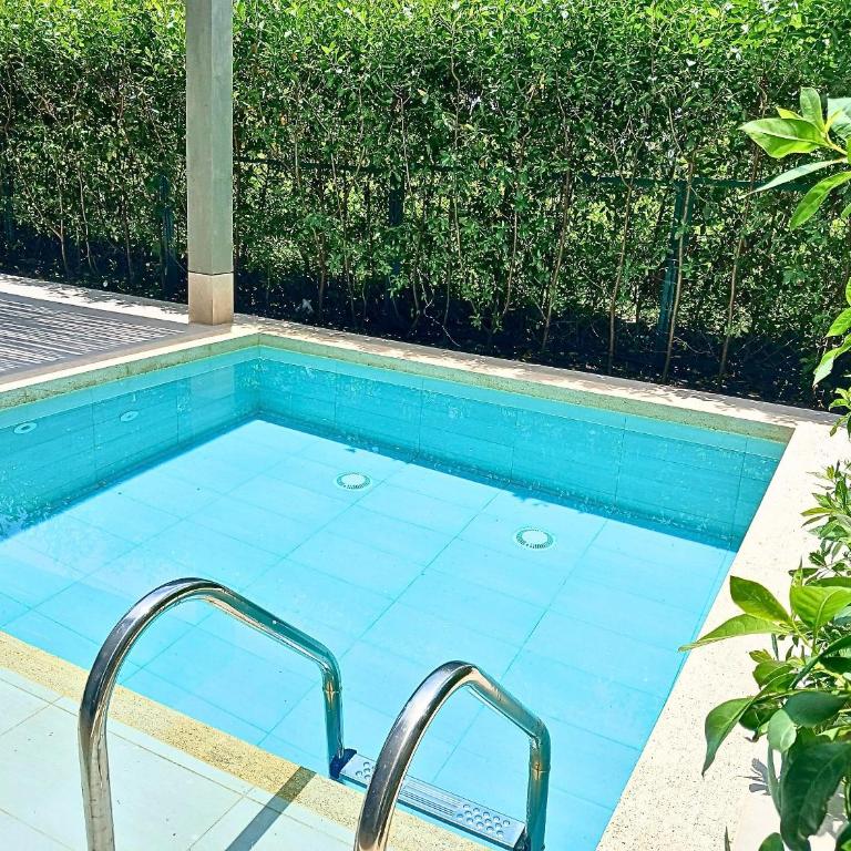 Luxurious Apartment with Private Pool and beach access - Apartment - 42