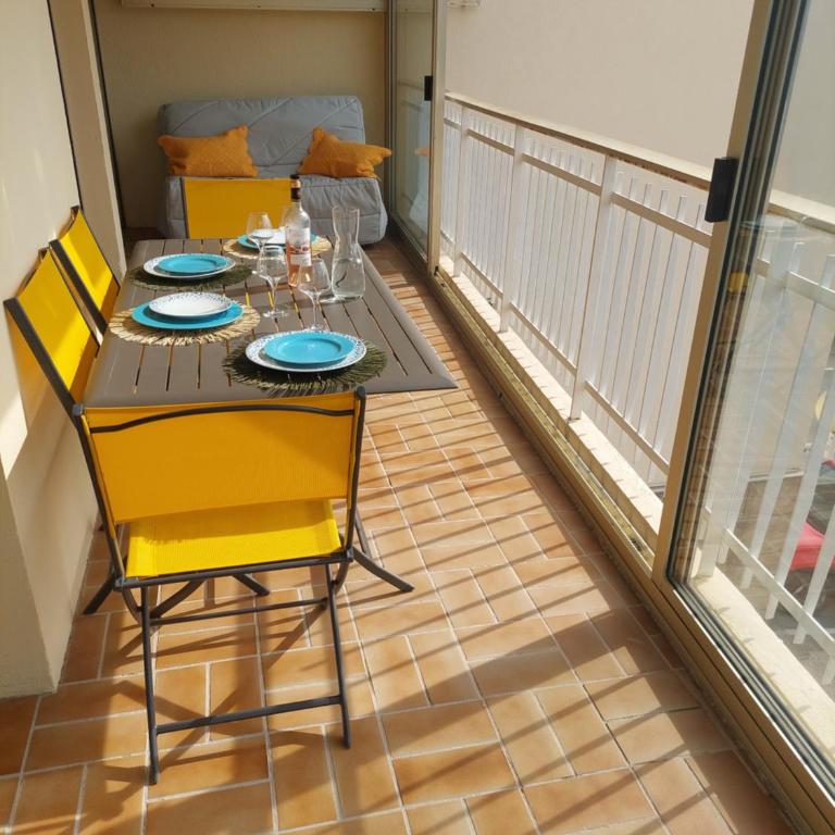 54m2, clim, T2, centre BANDOL, terrasse, TOUT A PIED - Apartment mit 1 Schlafzimmer - 9