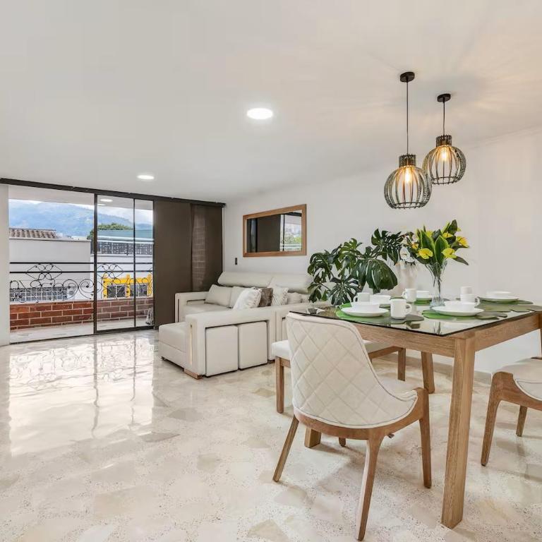 Urban Condo 3bed3bath - Apartamento - 2