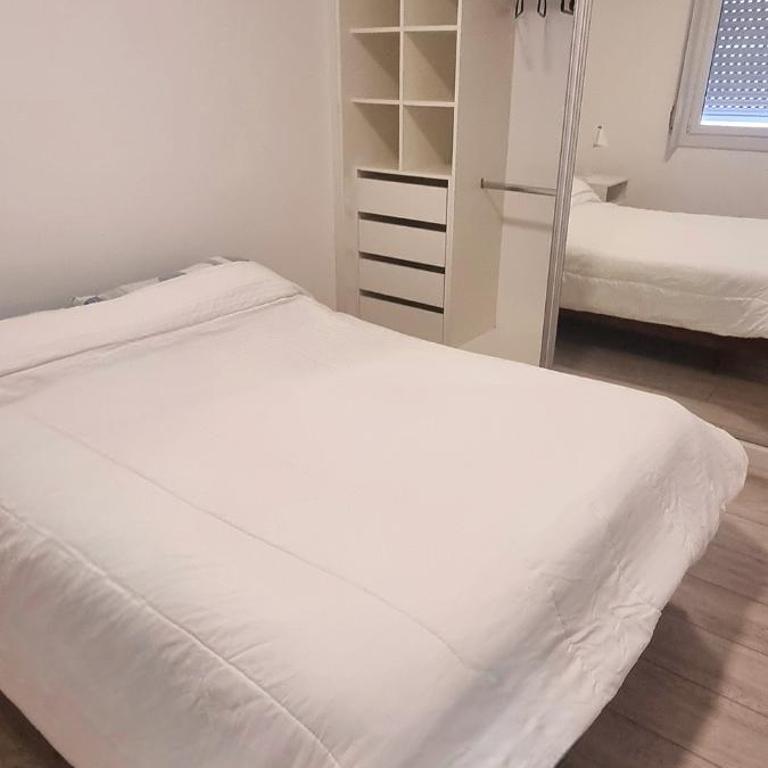 Dpto 3 ambientes - Apartamento de 2 dormitorios - 8