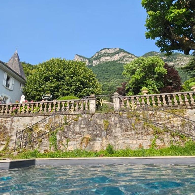 Lovely family home in Chartreuse mountains - Villa - 3