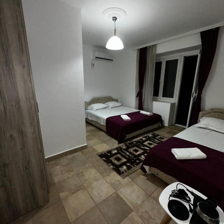 Sara s Apartments - Dvokrevetna Soba sa Bračnim Krevetom - 9