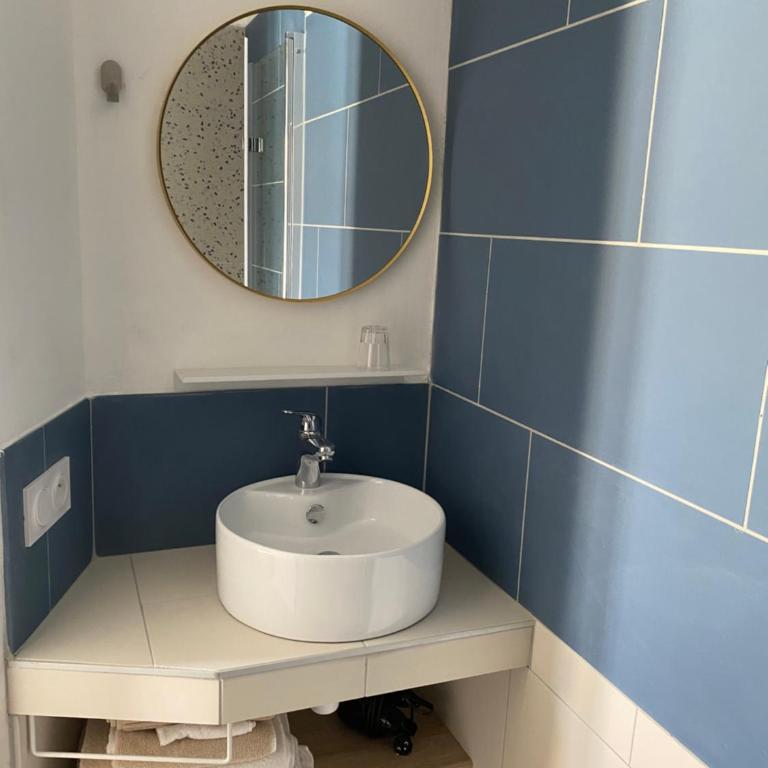 Maison de la Place, chambre Célestine et Alphonsine - Chambre Double avec Salle de Bains Privative - 5