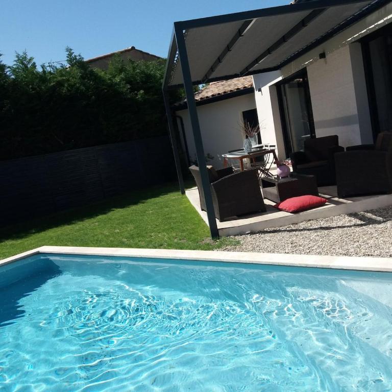 villa moderne au centre de l'Isle sur la Sorgue - Villa 3 Chambres - 1