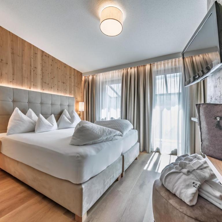 Hotel Berghof Mayrhofen - Maisonette-Suite - 21