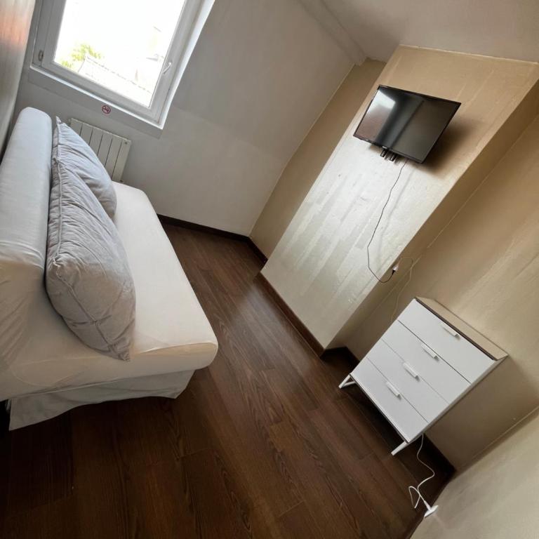 Maison proche de toutes commodités - Maison 3 Chambres - 9