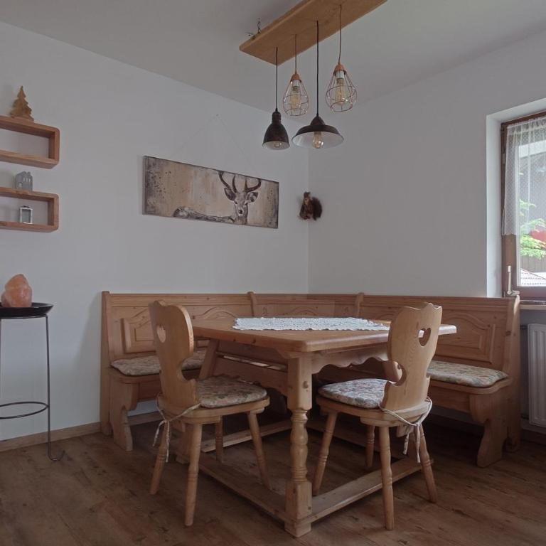 Hindelang Hideaway, Newly Renovated, Southern Balconies, Central Location - Apartment mit 1 Schlafzimmer, Balkon und Bergblick - 7