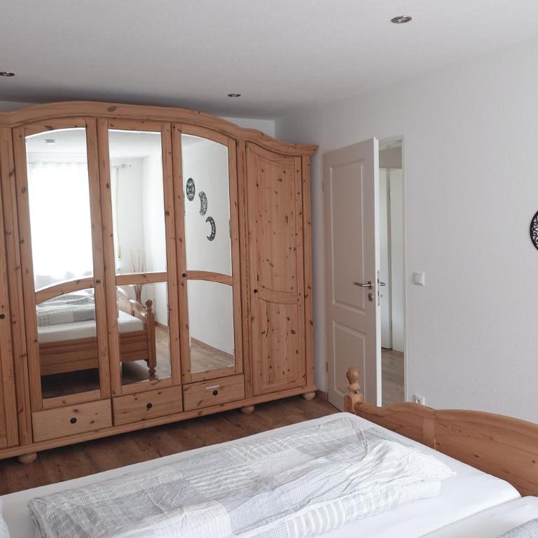 Hindelang Hideaway, Newly Renovated, Southern Balconies, Central Location - Apartment mit 1 Schlafzimmer, Balkon und Bergblick - 4