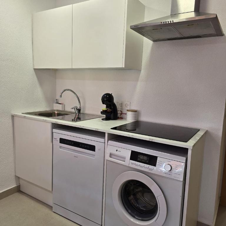 family apartment near of beach - Three-Bedroom Apartment - 22