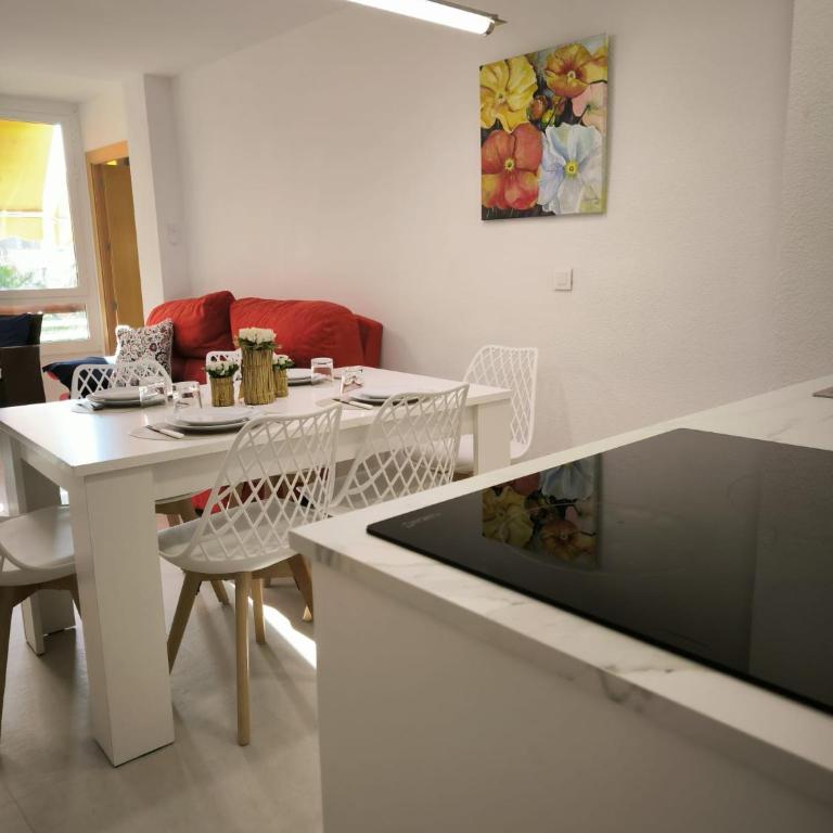 family apartment near of beach - Three-Bedroom Apartment - 27