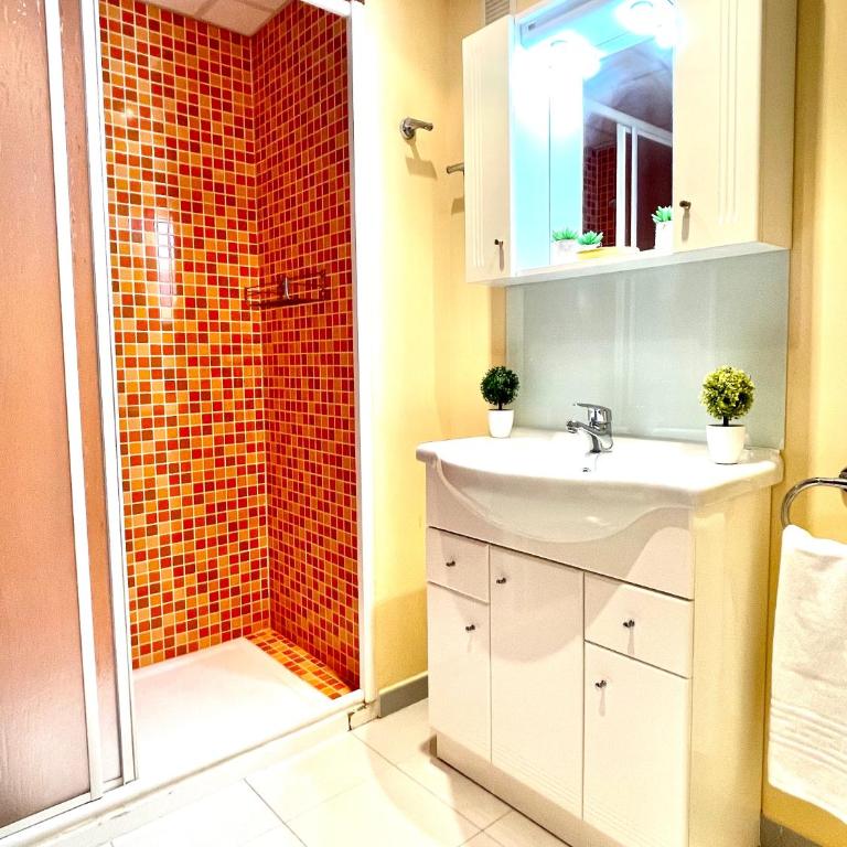 APARTBEACH NARGAM Vista Playa - Two-Bedroom Apartment - 17