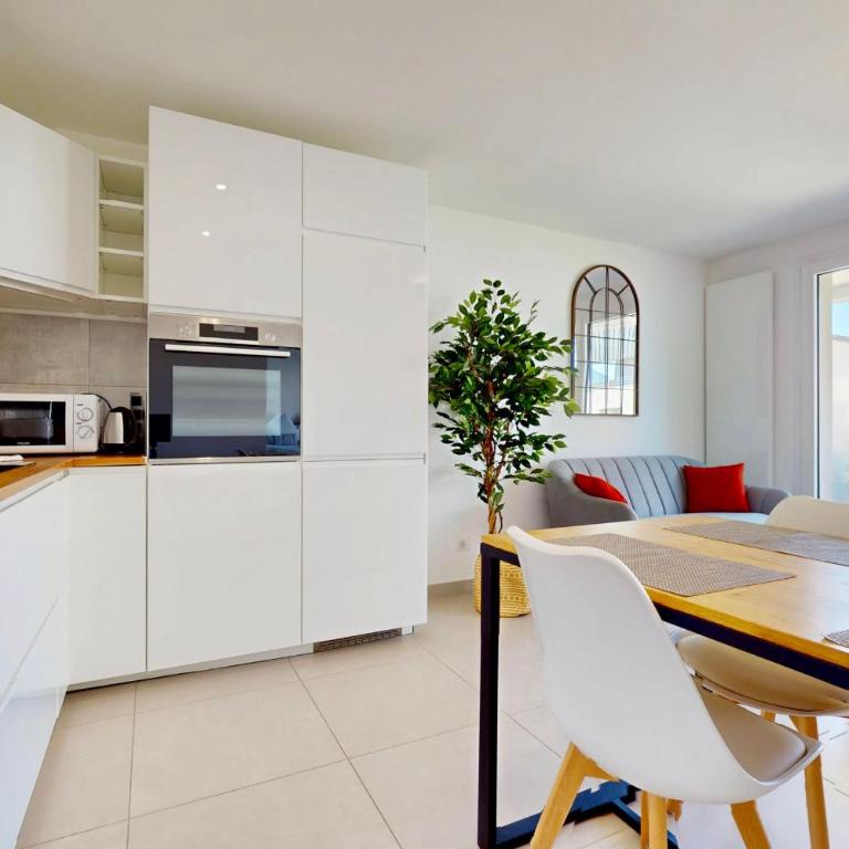 Côté Jardin joli T2 avec garage à 100m du lac - Apartamento - 1