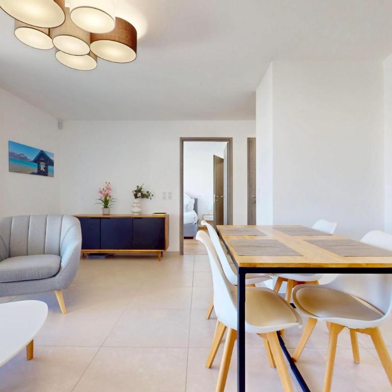 Côté Jardin joli T2 avec garage à 100m du lac - Apartamento - 8