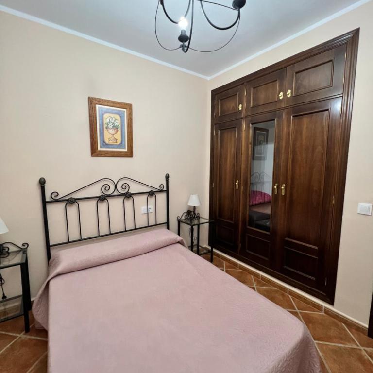 cortijo los frailes - Four-Bedroom House - 16