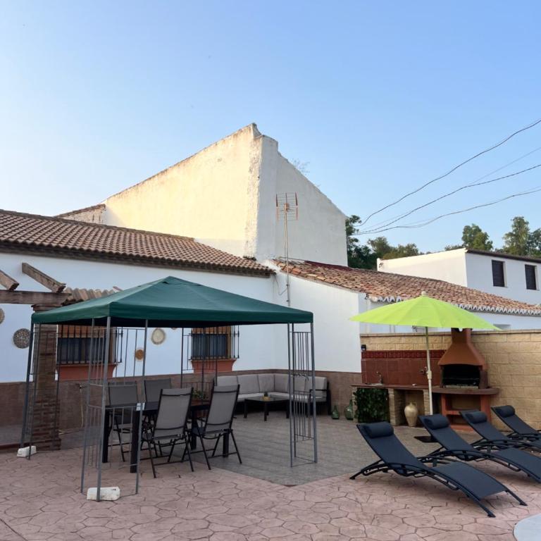 cortijo los frailes - Four-Bedroom House - 22