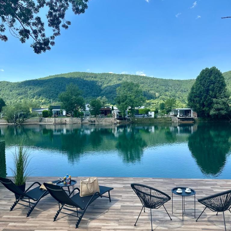 Unavis Residence - Deluxe Villa - 6